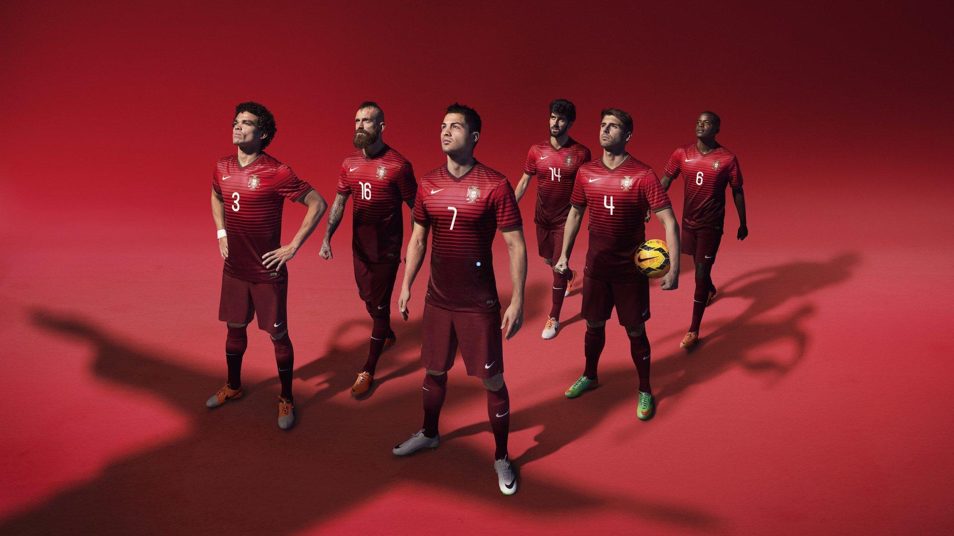 拜仁传奇队集结2026传奇杯!拉姆首次挂帅,罗贝里黄金双翼再展锋芒